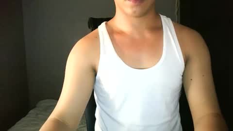 hottie_kyle69 online show from 03-21-26, 12:21
