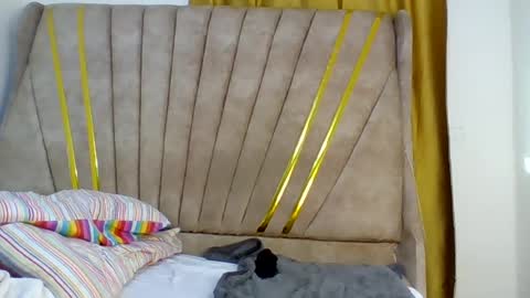 hottie_mammy online show from 06-23-26, 01:42