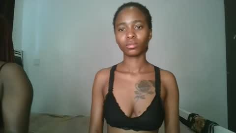 hottie_mistie online show from 06-09-26, 06:14