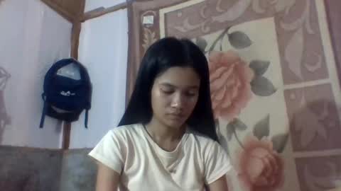 hottie_ptite online show from 01-08-26, 02:14