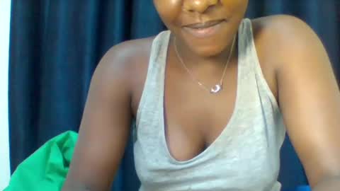 Snapshot of hottie_vera chatting on 01-25-25, 11:13 vera online show from 01-25-25, 11:13