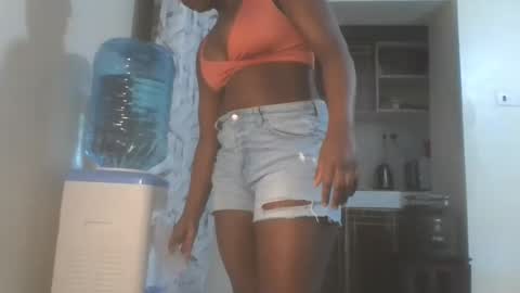 Snapshot of hottie_vera chatting on 09-12-25, 06:46 vera online show from 09-12-25, 06:46