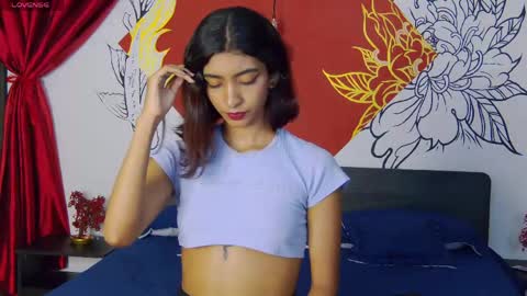 Snapshot of hottie_veronica chatting on 05-11-26, 08:17 Veronica independent model online show from 05-11-26, 08:17
