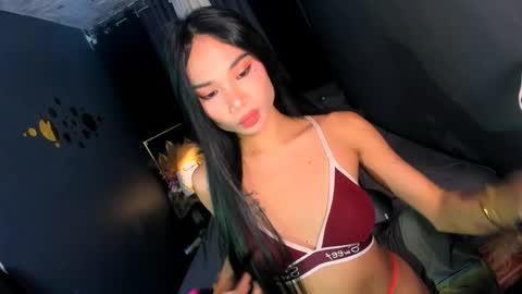 Snapshot of hotty_jane chatting on 05-26-26, 07:10 Hi i am Jane half vietnamese and half pinay and would like to meet good person here XOXO online show from 05-26-26, 07:10