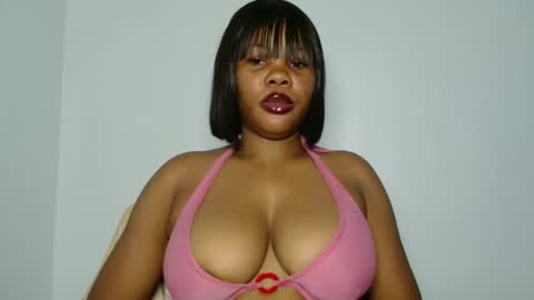 hotty_lora889 online show from 04-07-26, 09:54