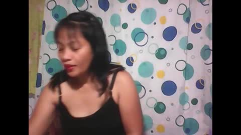 Snapshot of hottyelle1 chatting on 02-03-26, 04:21 hottyelle1 online show from 02-03-26, 04:21