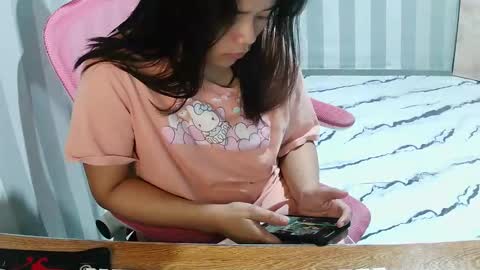 Snapshot of hottypinay300716 chatting on 06-06-26, 08:02 hottypinay300716 online show from 06-06-26, 08:02