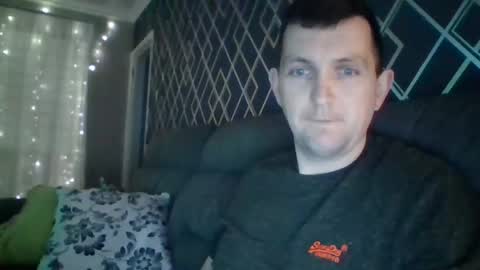 Snapshot of hotuk86 chatting on 02-18-25, 09:20 hotuk86 online show from 02-18-25, 09:20