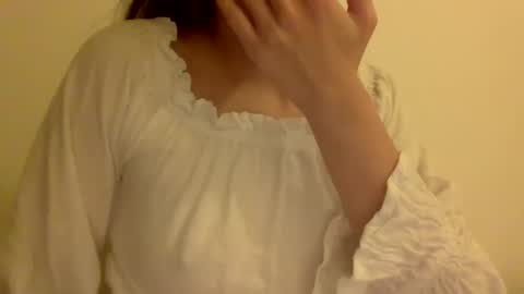 Hotwixx online show from 12-18-24, 01:37