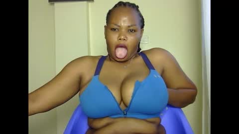 hotysquiter433224 online show from 03-19-26, 05:11