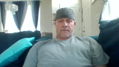 Snapshot of hotyummycock69 chatting on 10-04-25, 01:31 hotyummycock69 online show from 10-04-25, 01:31