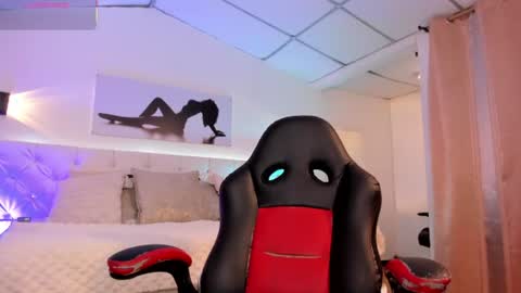    online show from 07-31-26, 02:49