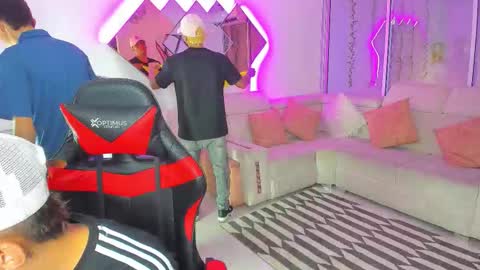 we are Harry Jersi pablo and our mod talco online show from 11-20-25, 05:29