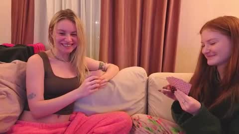 Snapshot of howimeturmum chatting on 02-10-26, 06:45 ash. see u on sunday online show from 02-10-26, 06:45