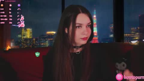 Mia online show from 09-16-25, 05:25