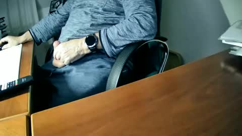 Peter online show from 02-21-25, 06:26