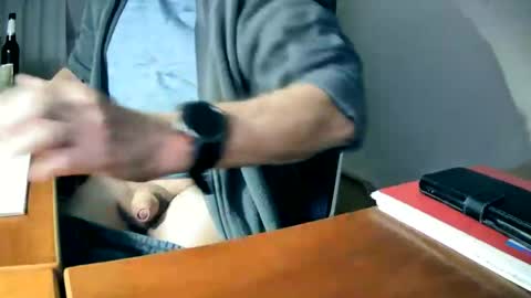 Peter online show from 03-04-25, 07:54