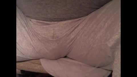 hrnydvl9568 online show from 01-17-25, 07:38