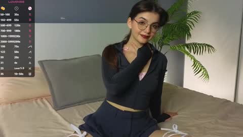 Snapshot of huba_booba chatting on 02-28-25, 07:46 Diane online show from 02-28-25, 07:46