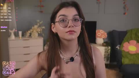 Snapshot of huba_booba chatting on 12-01-25, 07:19 Diane online show from 12-01-25, 07:19