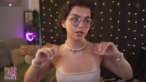 Snapshot of huba_booba chatting on 07-02-26, 07:14 Diane online show from 07-02-26, 07:14