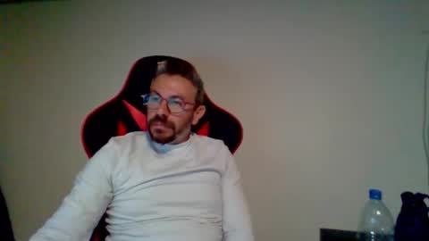 huge__cumshot online show from 01-11-26, 04:56