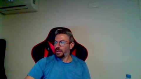 huge__cumshot online show from 06-12-26, 04:39