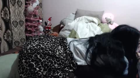 Snapshot of hugeassdevil chatting on 12-14-25, 09:30 hugeassdevil online show from 12-14-25, 09:30