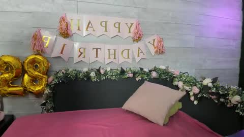 Erin online show from 12-18-24, 04:20