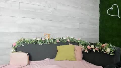 Erin online show from 11-03-25, 04:58