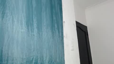 Danezka online show from 12-17-25, 03:01