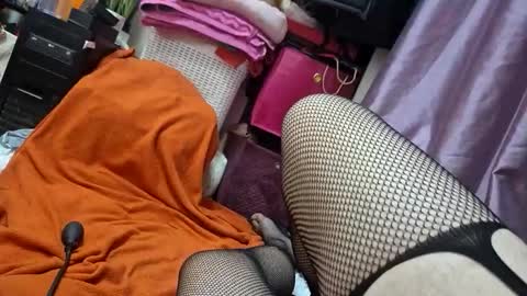 hugedick2469 online show from 12-08-24, 01:02