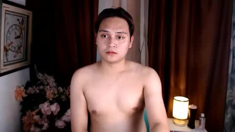 hugedickjp online show from 02-12-25, 11:51