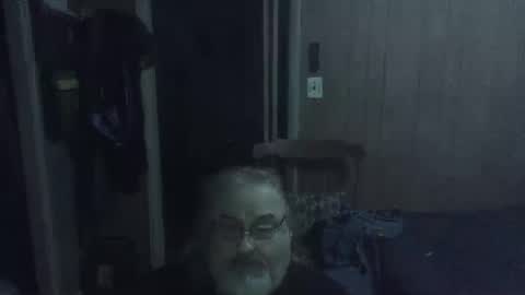 lonely huggy bear online show from 11-09-25, 12:36