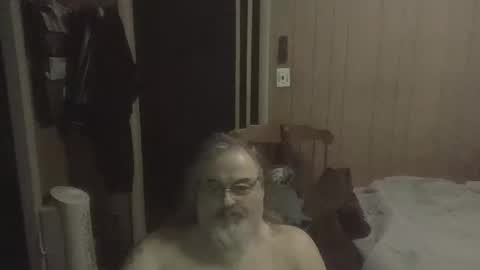 lonely huggy bear online show from 02-17-26, 10:56