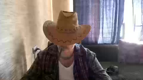 Hugo online show from 03-13-26, 10:44