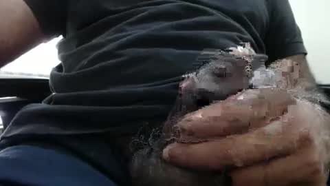 Snapshot of hugo_bulls chatting on 11-02-25, 01:19 HunkyLover online show from 11-02-25, 01:19