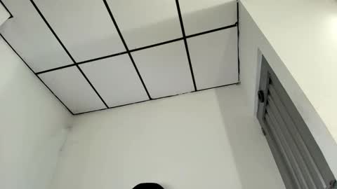 Snapshot of huila97 chatting on 11-15-25, 02:42 elecktra12 online show from 11-15-25, 02:42