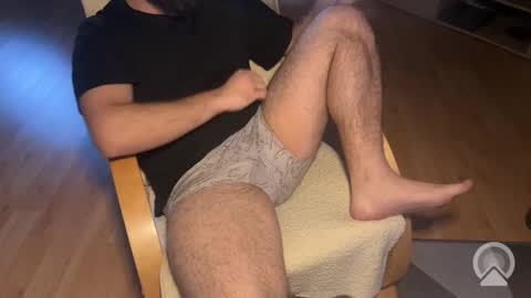 hundick696 online show from 11-30-25, 01:48