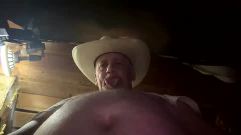 Snapshot of hung34u chatting on 07-11-26, 06:27 hung34u online show from 07-11-26, 06:27