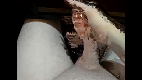 hung_mac0 online show from 02-04-26, 02:45