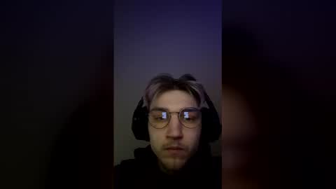 Snapshot of hunggerman79 chatting on 03-23-26, 05:06 hunggerman79 online show from 03-23-26, 05:06