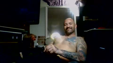 Snapshot of hungherowithoutacape chatting on 06-28-26, 06:30 hungherowithoutacape online show from 06-28-26, 06:30