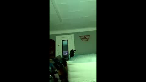 hungitalian40 online show from 02-26-26, 05:17