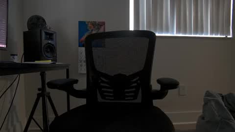 Mr. Dom online show from 03-02-25, 09:01