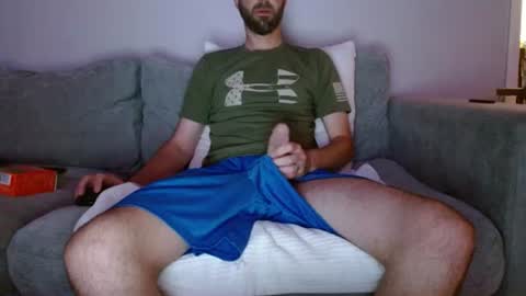Snapshot of hungslim8inch chatting on 06-11-26, 01:38 King Hungslim online show from 06-11-26, 01:38
