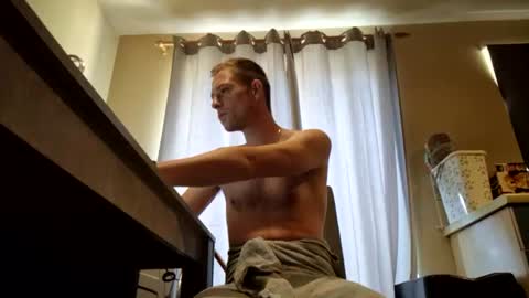 HungTeaseX online show from 08-01-26, 08:57