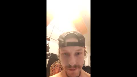 Snapshot of hungtxcock92 chatting on 01-21-25, 08:52 hungtxcock92 online show from 01-21-25, 08:52