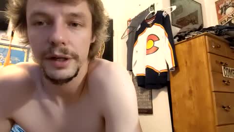 Snapshot of hungtxcock92 chatting on 01-29-25, 06:54 hungtxcock92 online show from 01-29-25, 06:54