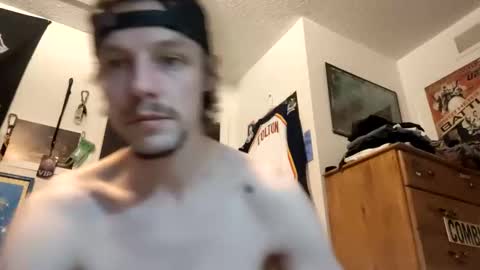 Snapshot of hungtxcock92 chatting on 02-19-25, 12:11 hungtxcock92 online show from 02-19-25, 12:11